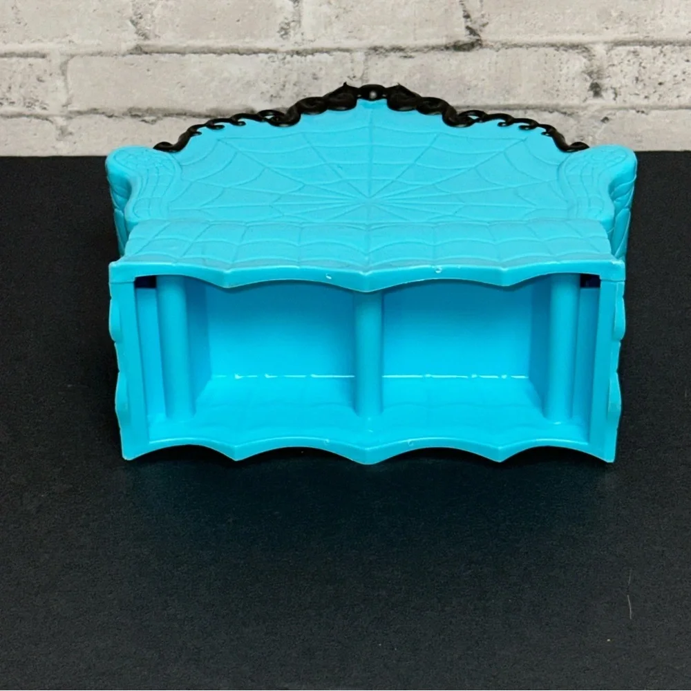 Monster High Blue Couch Sofa Black Gothic Furniture From Coffin Bean Playset